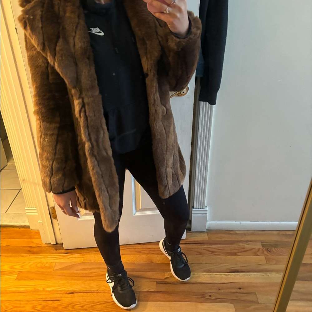 Fuax Fur - Picture 7 of 7